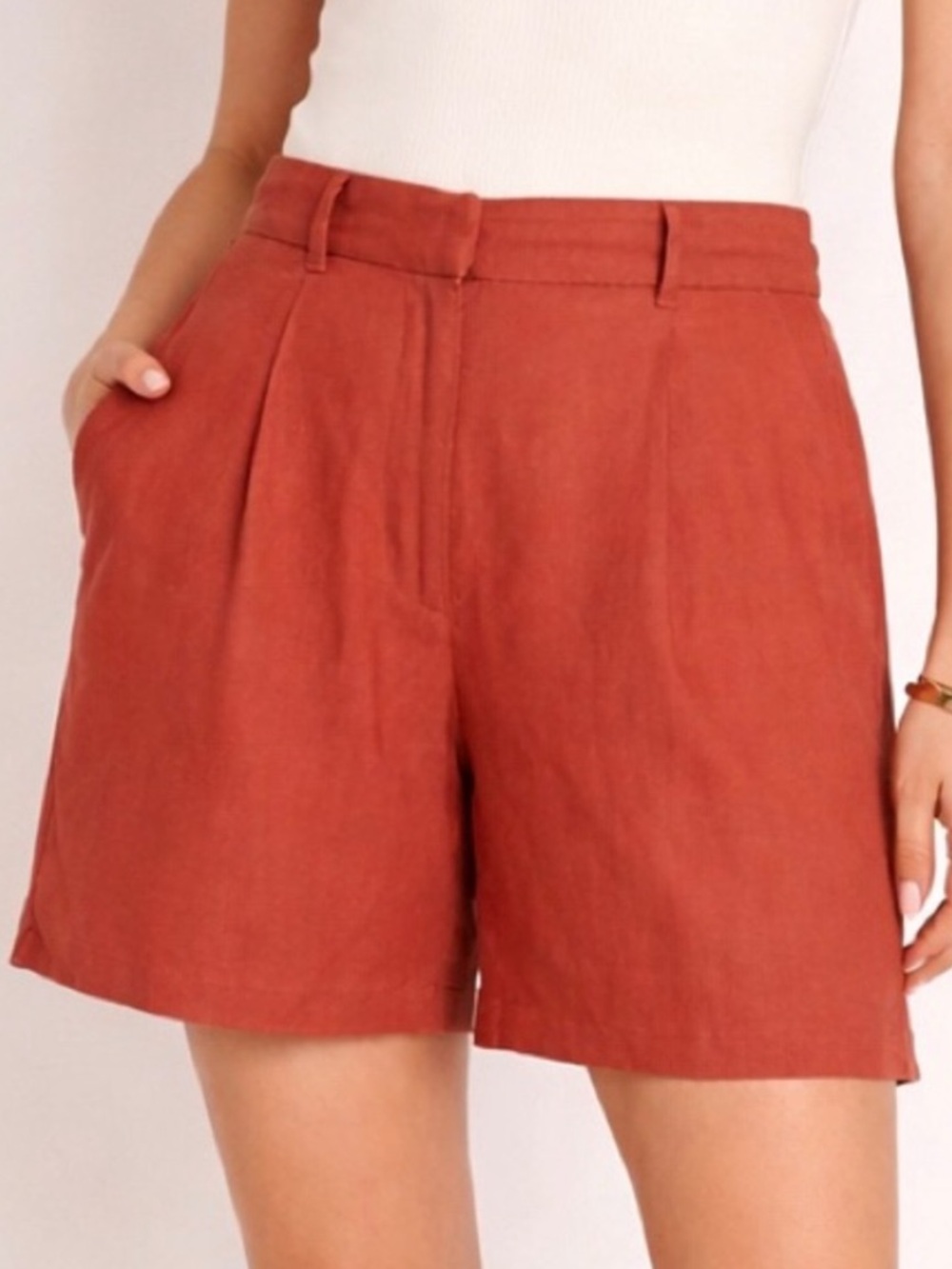 Old Navy High-Rise Taylor Linen Trouser Shorts